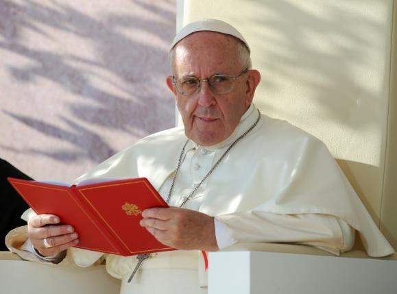 پاپ فرانسیس :خشونت منحصر به هیچ دینی نیست بلکه نتیجه خدایگان سرمایه داری است.