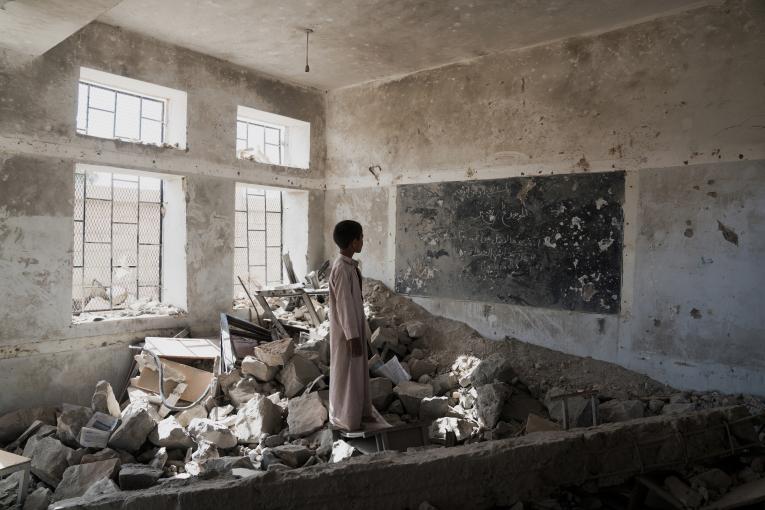 خطر تهدید آموزش شش میلیون کودک یمنی