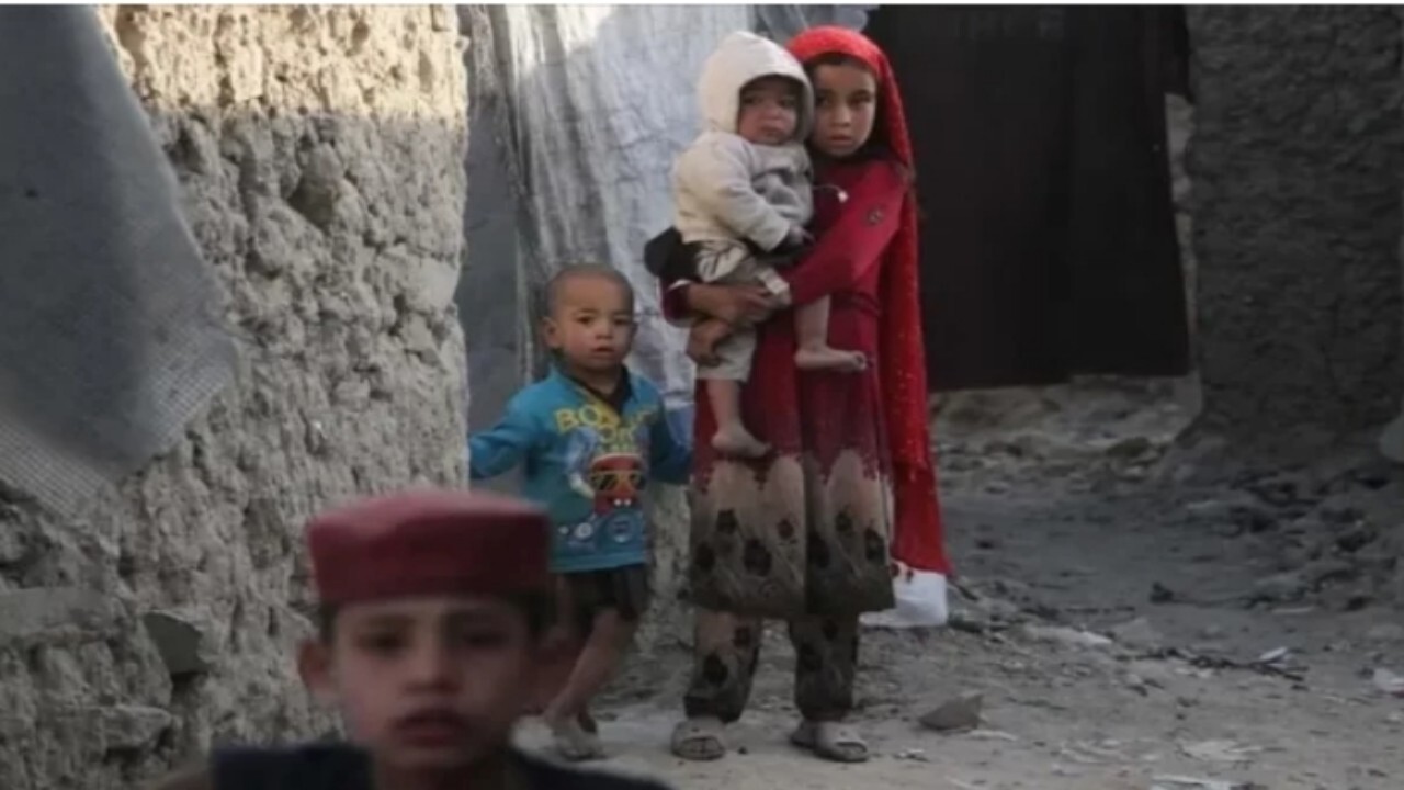 یونیسف: بیش از یک میلیون کودک افغان با سوء تغذیه شدید مواجهه شده اند‌