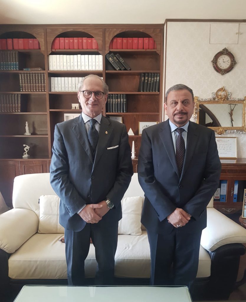 دیدار سفیر عراق در واتیکان با رئیس انجمن بین المللی قربانیان تروریسم در ایتالیا
